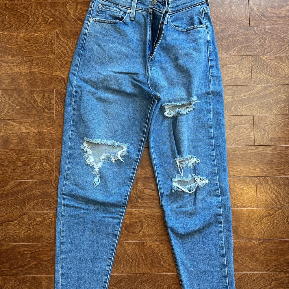 Levi's Women's High Waisted Mom Jeans